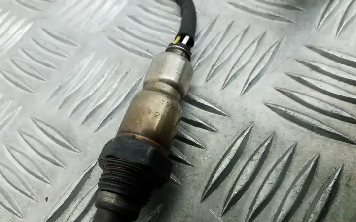 Volkswagen PASSAT B7 (2011 - 2014) 03L906262A Лямбда-зонд — фото 5