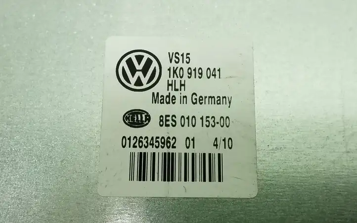 Volkswagen Golf Plus (2008 - 2014) 1K0919041 Блок управления электропитанием — фото 2