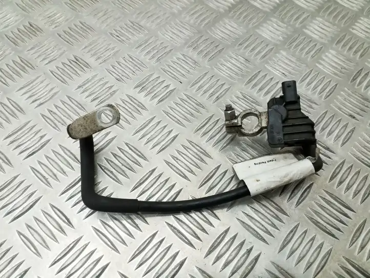 Volkswagen Golf VI (2009 - 2013) 1K0915181C Минусовой провод аккумулятора — фото 4