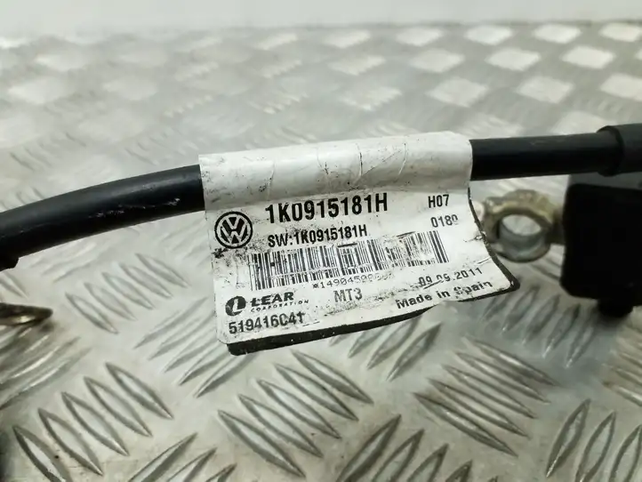 Volkswagen PASSAT B7 (2011 - 2014) 1K0915181H Минусовой провод аккумулятора — фото 2