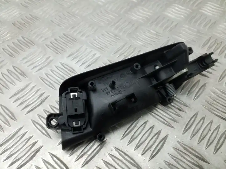 Audi A3/S3 8P (2008 - 2013) 8P3867020 Внутренняя ручка двери — фото 3