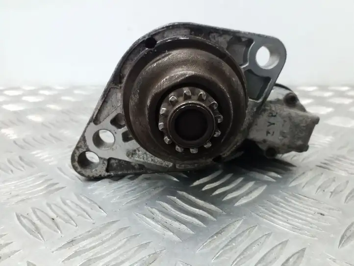 Seat Ibiza IV (6J,6P) (2008 - 2017) 02Z911024K Стартер — фото 3