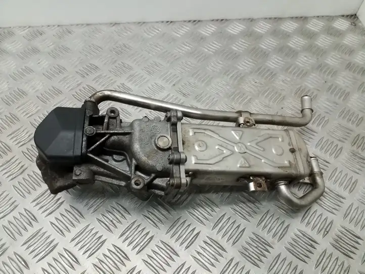 Seat Ibiza IV (6J,6P) (2008 - 2017) 03L131512BH Охладитель клапана EGR — фото 1