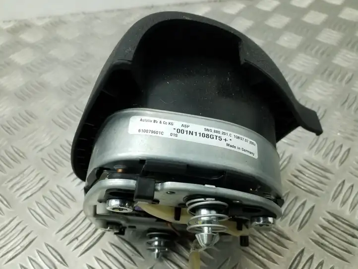 Volkswagen Tiguan (2007 - 2011) 5N0880201C Подушка безопасности руля — фото 3