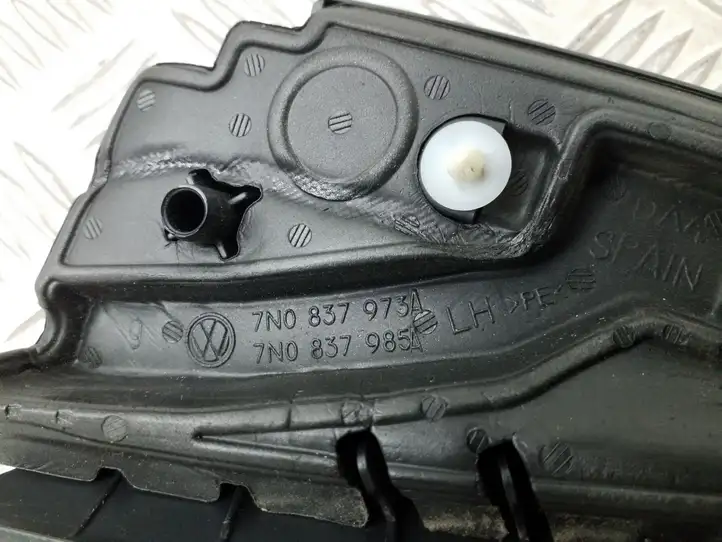 Volkswagen Sharan (2015 - ) 7N0837973A Пластиковая отделка зеркала — фото 4