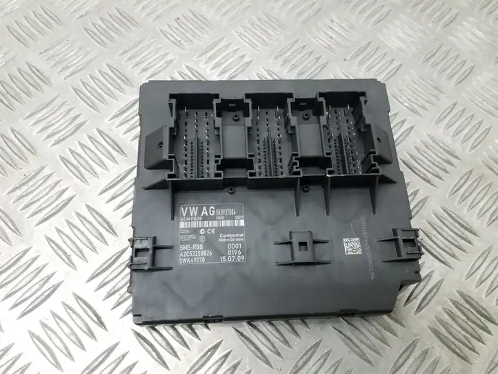 Volkswagen Tiguan (2007 - 2011) 5K0937084 Модуль комфорта — фото 1