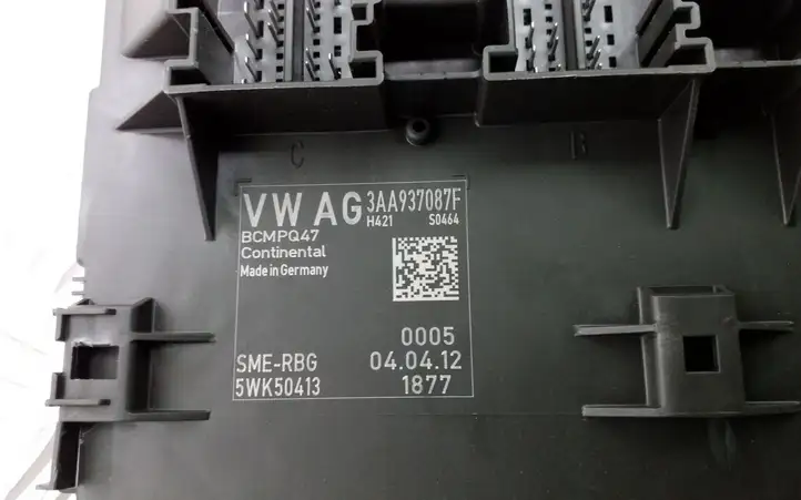 Volkswagen PASSAT B7 (2011 - 2014) 3AA937087F Модуль комфорта — фото 2
