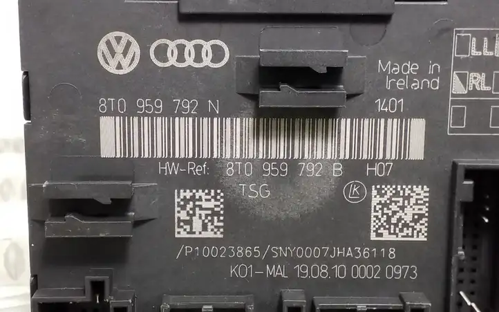 Audi A5 8T 8F (2007 - 2011) 8T0959792B Блок управления дверью — фото 4