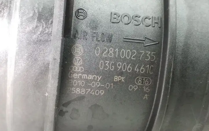 Audi A5 8T 8F (2007 - 2011) 03G906461C Датчик массового расхода воздуха — фото 5