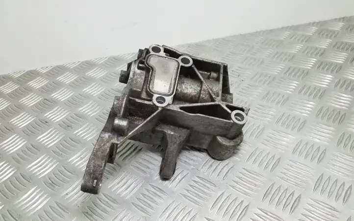 Audi A5 8T 8F (2007 - 2011) 05914169AC Кронштейн насоса ГУР — фото 1