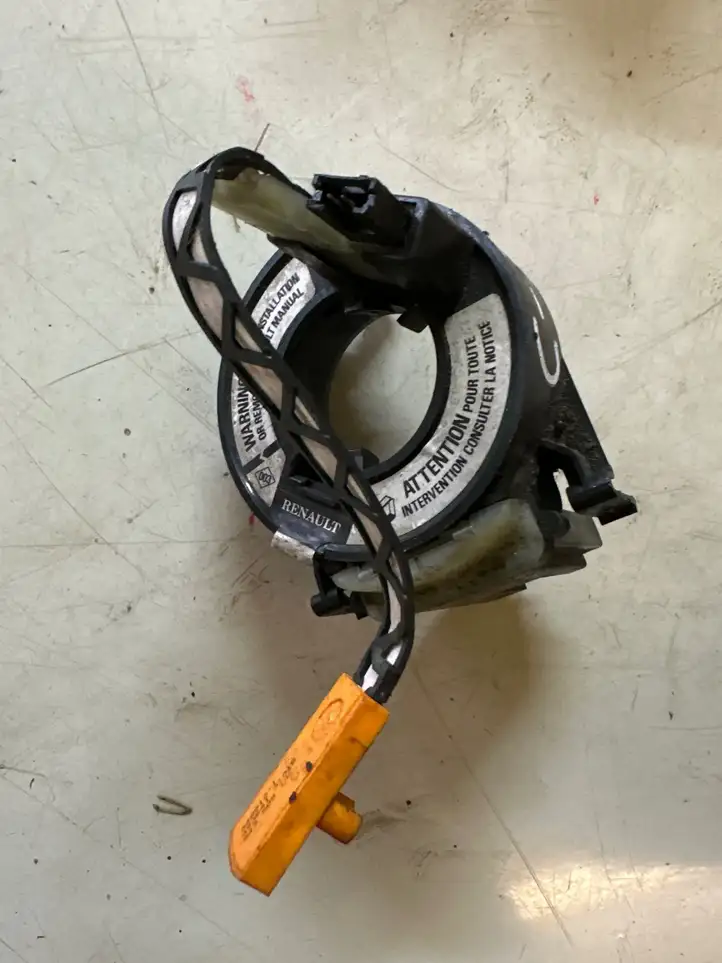 Renault Master II (1998 - 2003) 36811E Контактное кольцо SRS — фото 2