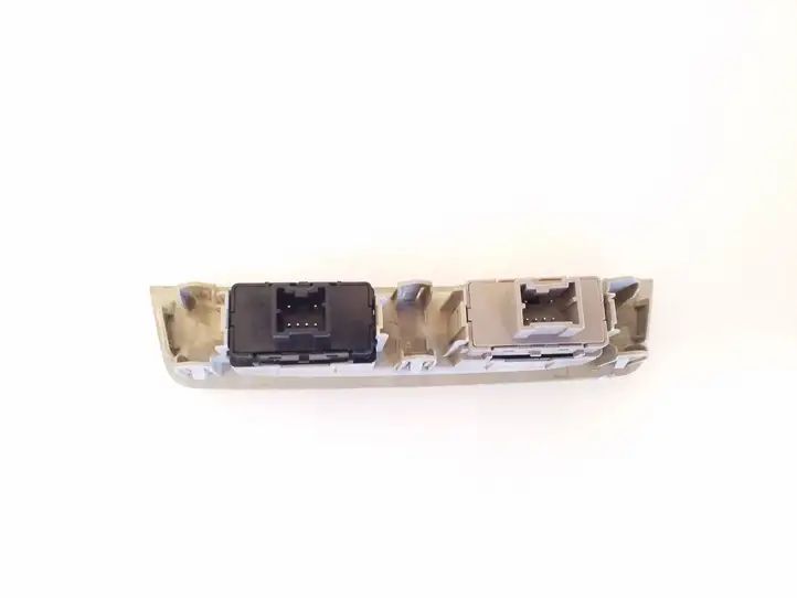 Subaru Outback (BS) (2014 - 2019) 299137201 Включатель обогрева — фото 2