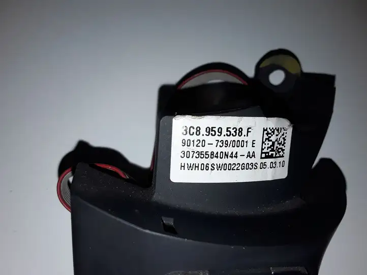 Volkswagen PASSAT B6 (2005 - 2010) 3C8959538F Кнопки на рулевом колесе — фото 2