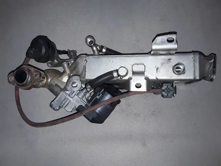 BMW 3 F30 F35 F31 (2012 - 2018) 7810751 Охладитель клапана EGR — фото 1