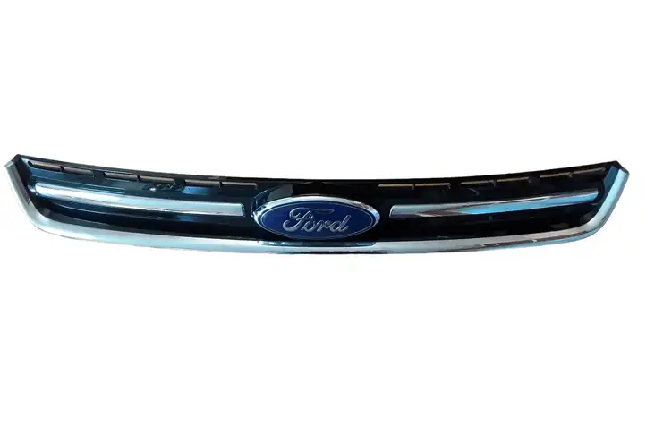 Ford Kuga II (2013 - 2019) CV448150AE Верхняя решетка радиатора — фото 1