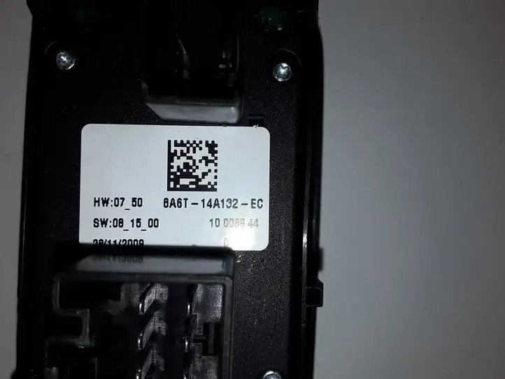 Ford Fiesta (2009 - 2012) 8A6T14A132EC Кнопка стеклоподъемников — фото 3