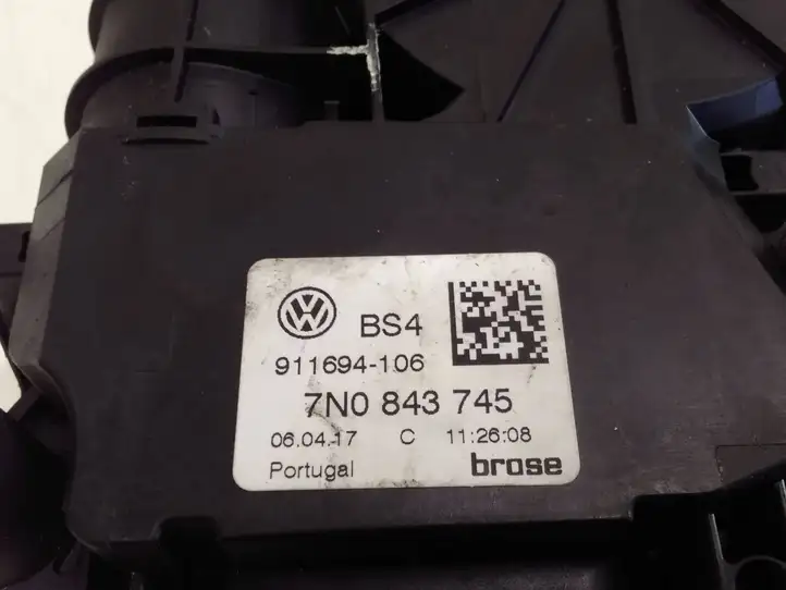 Volkswagen Sharan (2015 - ) 7N0843745 Электродвигатель раздвижной двери — фото 2