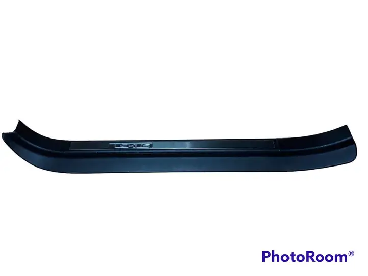Lexus SC 300 - 400 (2001 - 2010) 6791424030 Внутренняя отделка переднего порога — фото 1