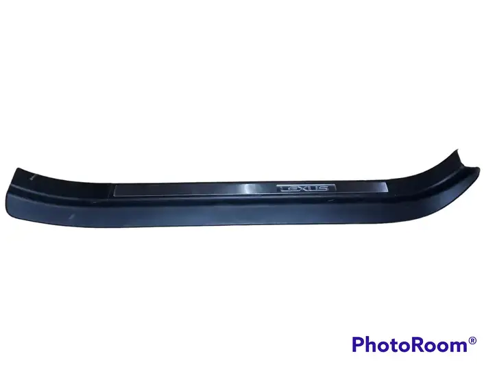 Lexus SC 300 - 400 (2001 - 2010) 6791324040 Внутренняя отделка переднего порога — фото 1