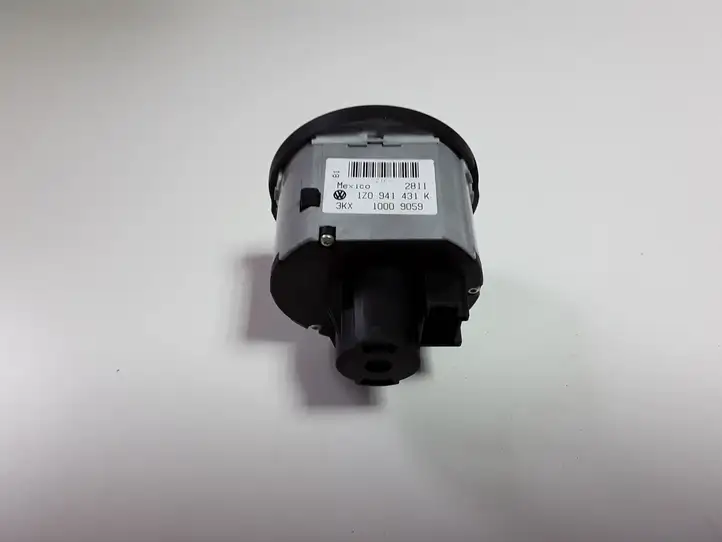 Skoda Octavia Mk2 (1Z) (2004 - 2013) 1Z0941431K Включатель фонарей — фото 3