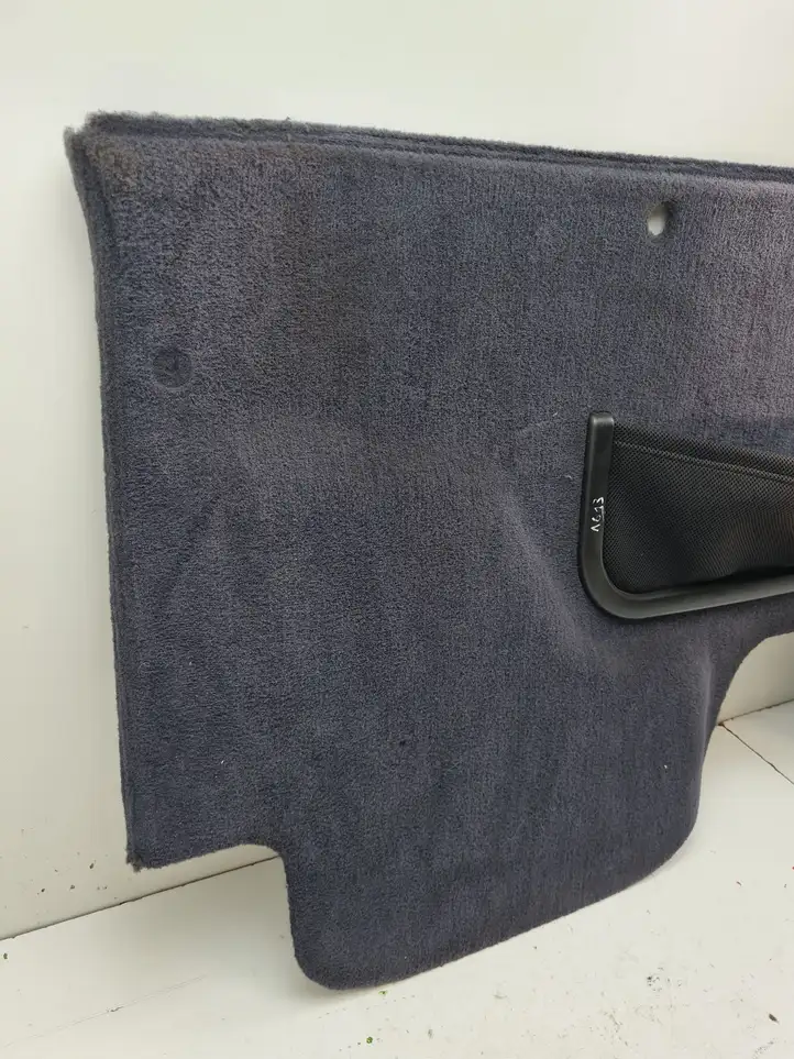 Maserati Coupe (2002 - 2010)   Другая деталь салона