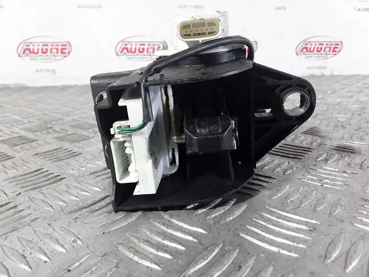 Toyota Prius (XW20) (2003 - 2009)   Рычаг переключения передач