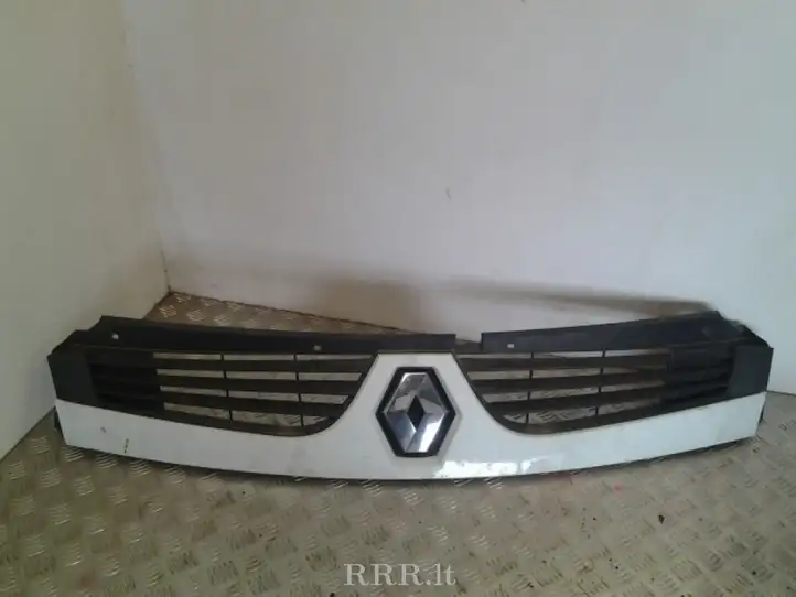 Renault Master II (2004 - 2010) 8200426365 Передняя решетка — фото 1