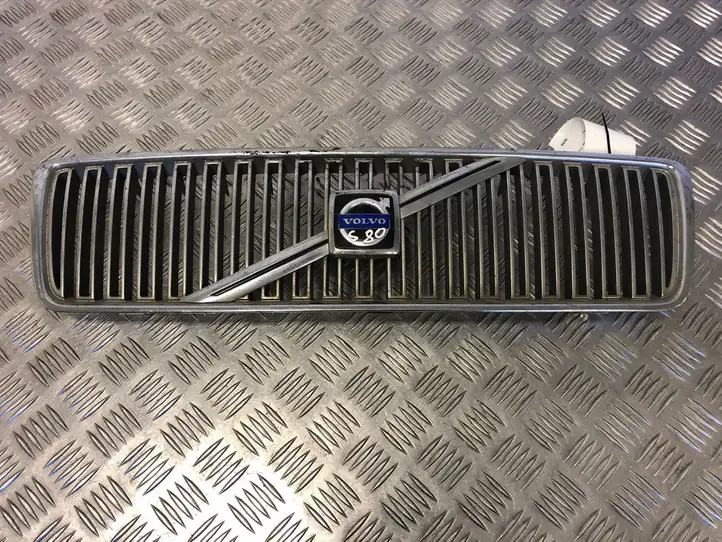 Volvo S80 (1998 - 2004) 9178087 Верхняя решетка радиатора — фото 1