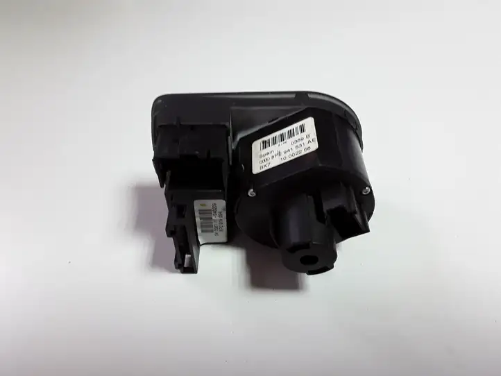 Audi A3/S3 8P (2008 - 2013) 8P2941531AE Включатель фонарей — фото 3