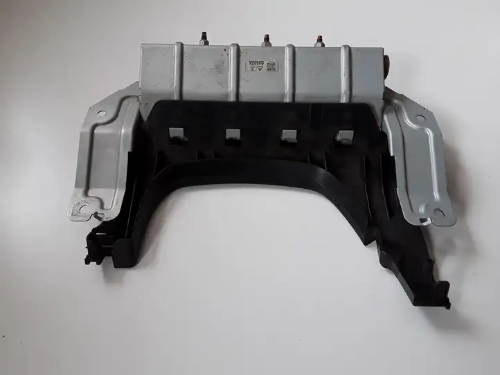 Mitsubishi ASX (2010 - 2016) 7030A241 Коленная подушка безопасности — фото 2