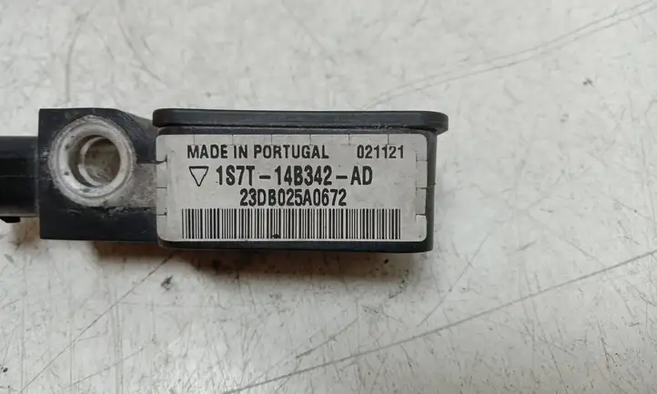 Ford Mondeo Mk III (2000 - 2007) 1S7T14B342AD Датчик удара SRS — фото 3