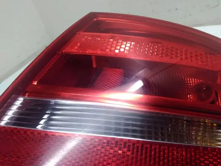Audi A4 S4 B8 8K (2007 - 2011) 7408152801 Задний фонарь в кузове — фото 3