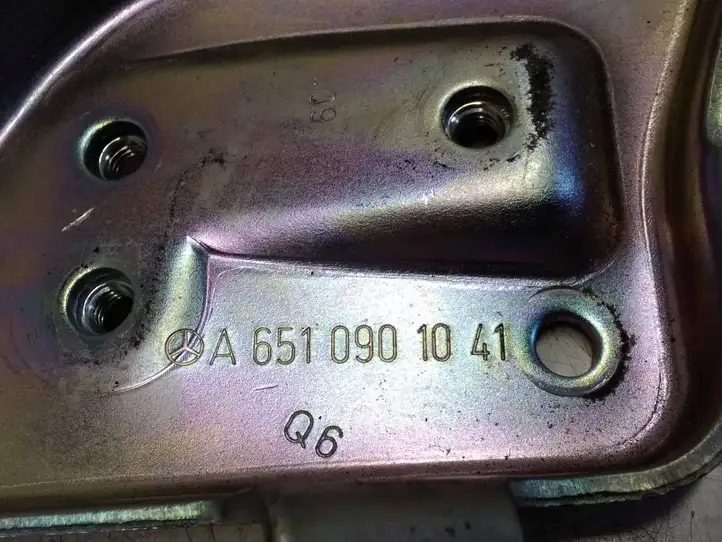 Mercedes-Benz GLA W156 (2013 - 2017) A6510901041 Кронштейн двигателя — фото 3