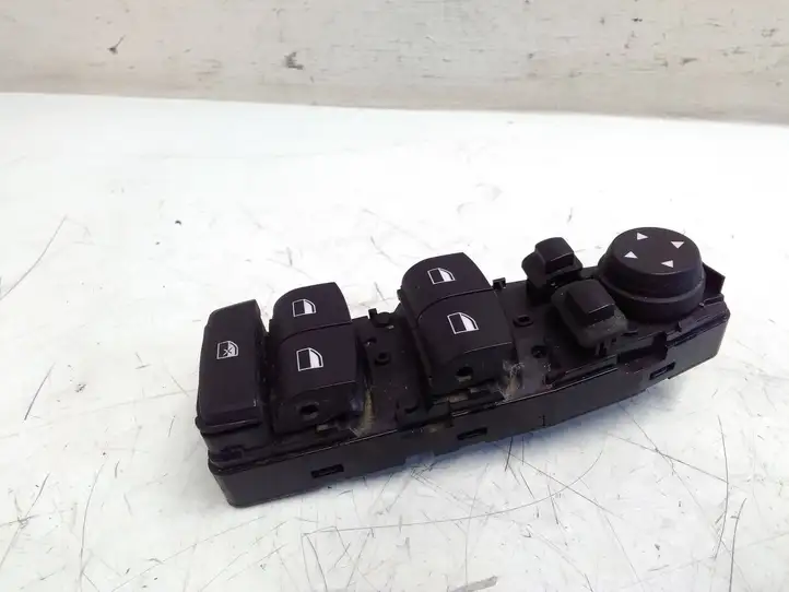 BMW 5 F10 F11 (2009 - 2016) 9241955 Блок кнопок стеклоподъемников — фото 1