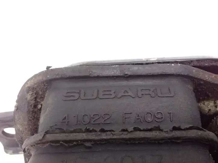 Subaru Forester SF (2000 - 2003) 41022FA091 Опора двигателя — фото 4