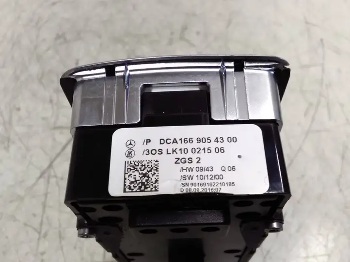 Mercedes-Benz GLA W156 (2013 - 2017) A1669054300 Блок кнопок стеклоподъемников — фото 5
