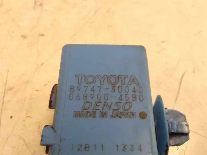 Toyota Prius (XW50) (2015 - ) 8974730040 Прочие датчики — фото 2