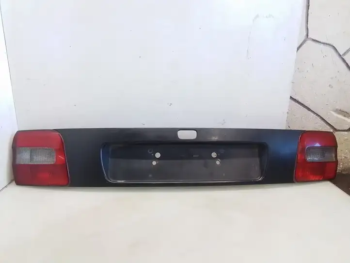 Volvo S40, V40 (2000 - 2004) 291600 Подсветка номера — фото 1