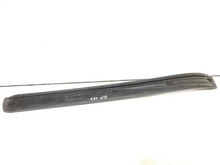 BMW 5 E60 E61 (2004 - 2010) 7034304 Внутренняя отделка переднего порога — фото 3