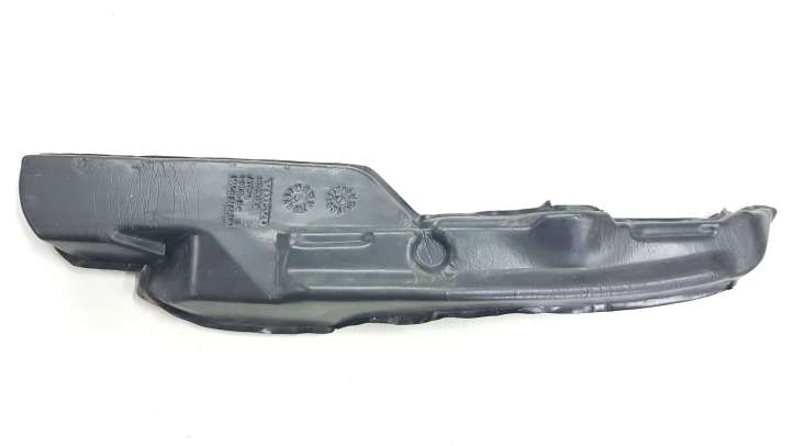 Volvo V50 (2004 - 2008)  30780205 Пенопласт крыла