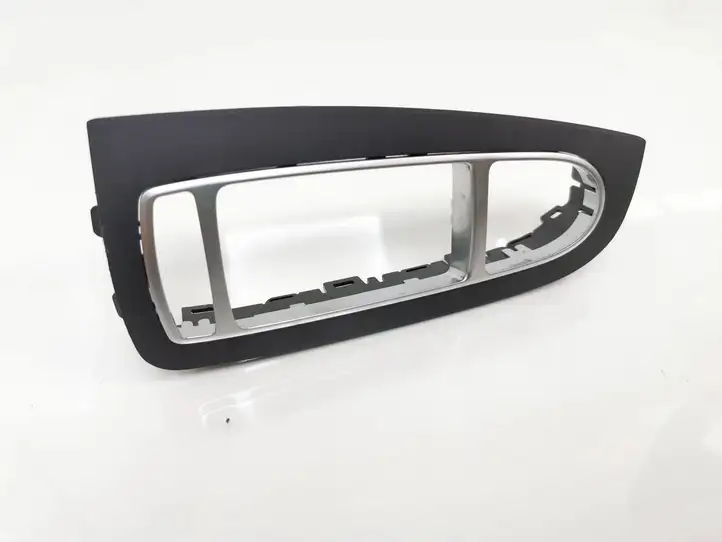 Mercedes-Benz EQC (2018 - ) A2057200548 Накладка кнопки стеклоподъемника — фото 1