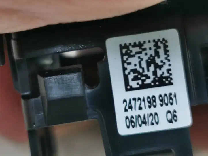 Mercedes-Benz EQC (2018 - ) A2057370900 Накладка кнопки стеклоподъемника — фото 5