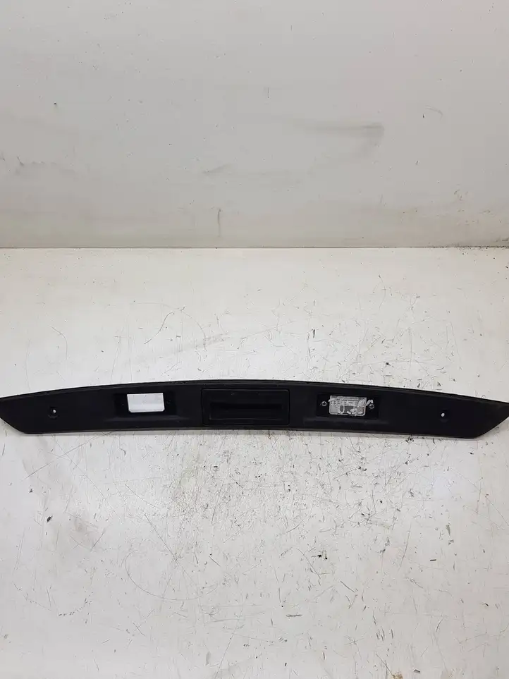 Volkswagen Tiguan (2007 - 2011) 5N0827335B Подсветка номера — фото 1