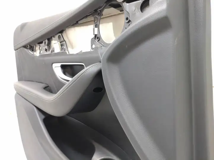 Mercedes-Benz EQC (2018 - ) A1678202701 Обшивка передней двери — фото 21