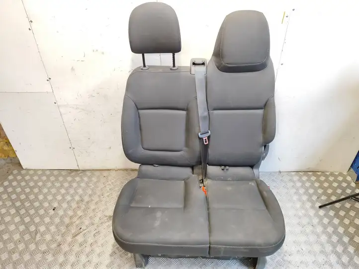 Renault Trafic III (X82) (2014 - ) Переднее двойное сиденье — фото 1