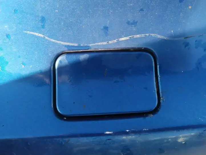 Peugeot 607 (2000 - 2004) Заглушка буксировочной петли бампера — фото 1