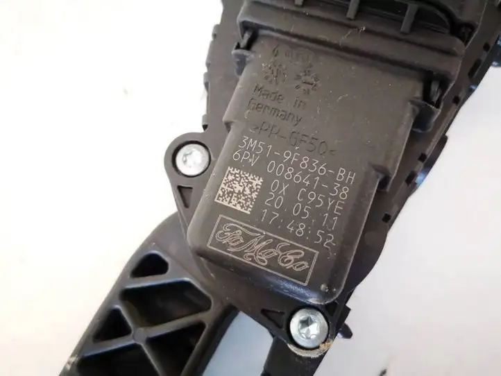 Ford Kuga I (2008 - 2012) 3m519f836bh Педаль акселератора — фото 2