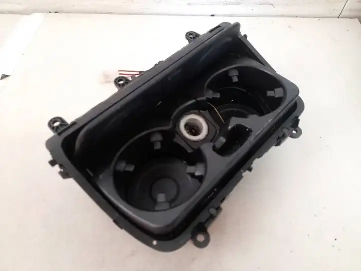 BMW 5 GT F07 (2010 - 2017) 51169206401 Передний подстаканник — фото 1