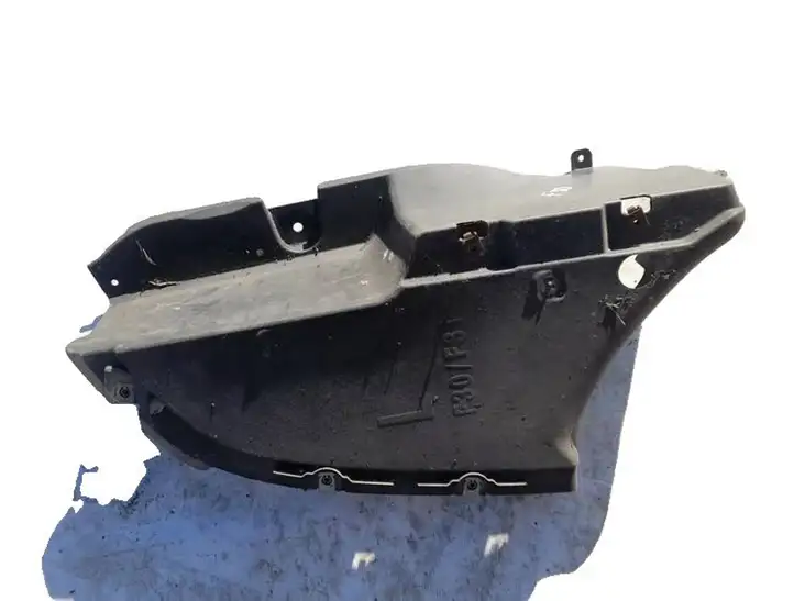 BMW 3 F30 F35 F31 (2012 - 2018) 51757258047 Защита двигателя — фото 1