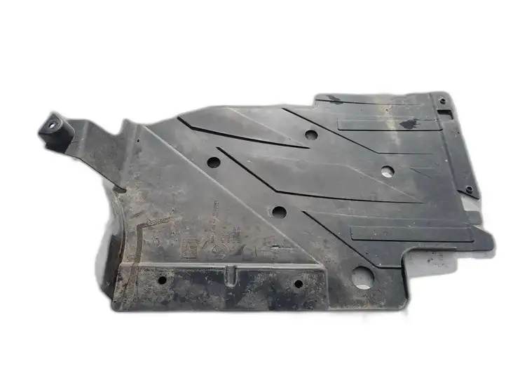 BMW 3 F30 F35 F31 (2012 - 2018) 51757258050 Защита двигателя — фото 3